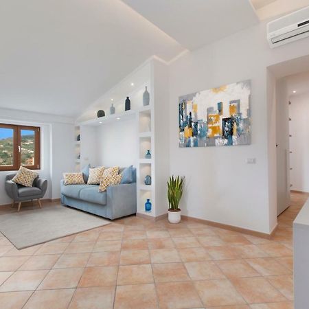 Maison Due Golfi SantʼAgata sui Due Golfi Buitenkant foto