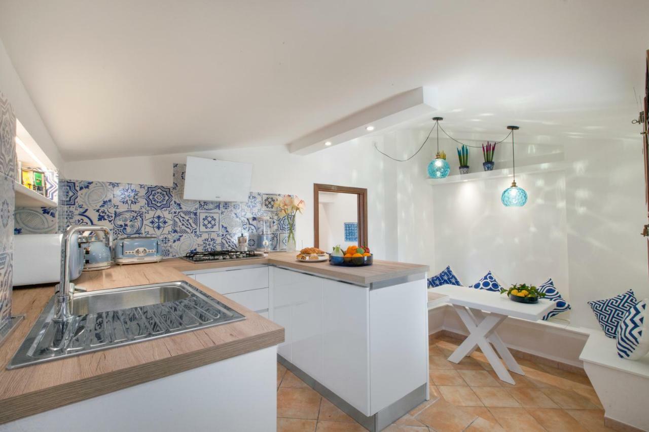 Maison Due Golfi SantʼAgata sui Due Golfi Buitenkant foto