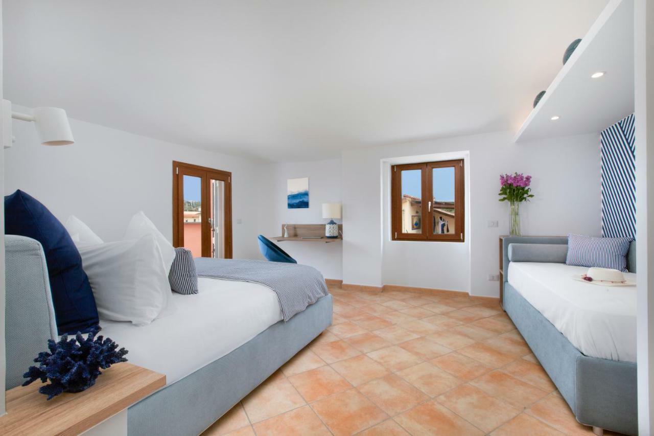Maison Due Golfi SantʼAgata sui Due Golfi Buitenkant foto